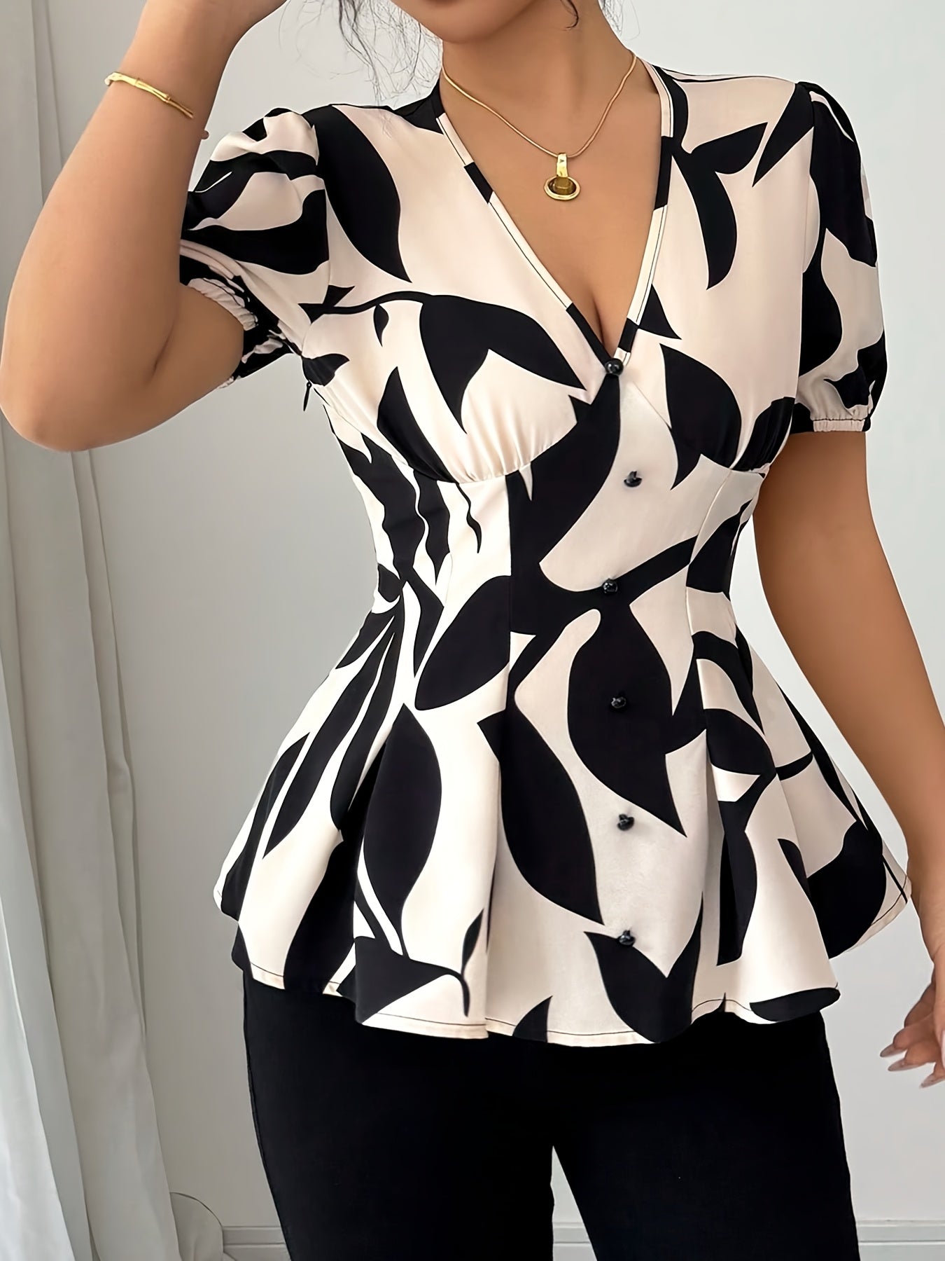 'NOIRLEAF' PUFF SLEEVE PEPLUM BLOUSE